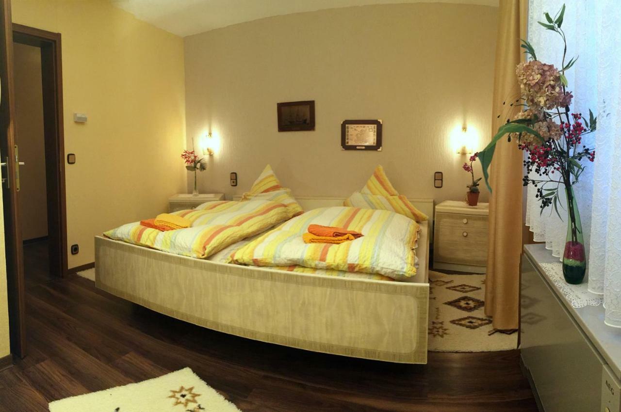 Ferienwohnung Schneider Ormesheim Екстериор снимка